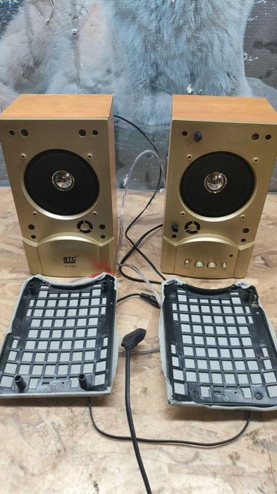 акустичні колонки BTC