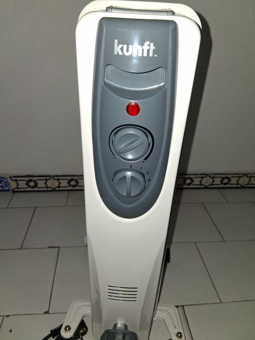 Aquecedor a Óleo KUNFT (1500 W - Branco)
