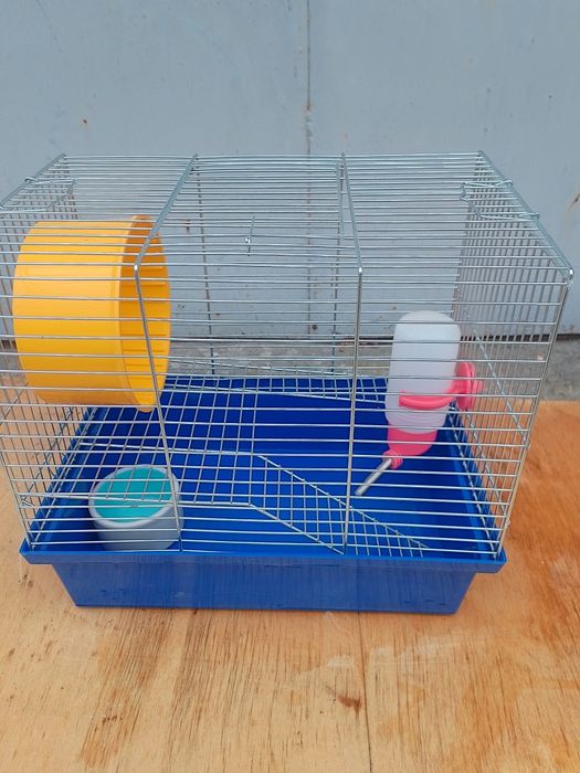 клетка для птиц, хомяков ,попугаев