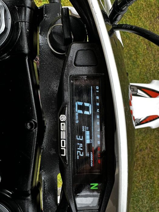 Продам мотоцикл крос  kovi geon gns 300