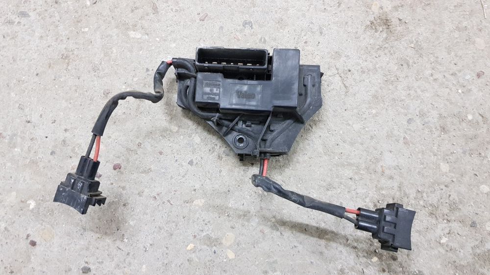 Rezystor moduł opornik wentylatora opel vectra c signum z22yh 2.2 155