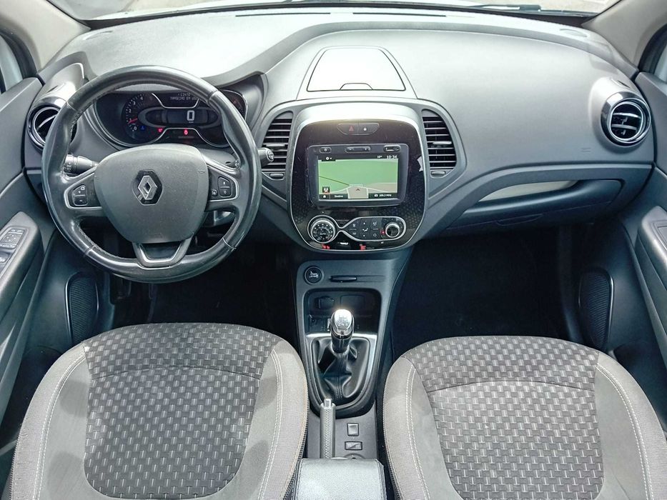 Renault Captur 1.5 dci - Nacional ( pequeno sinistro )