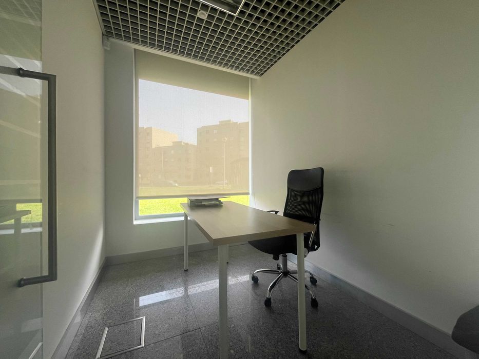 Espaço comercial na Avenida Xanana Gusmão