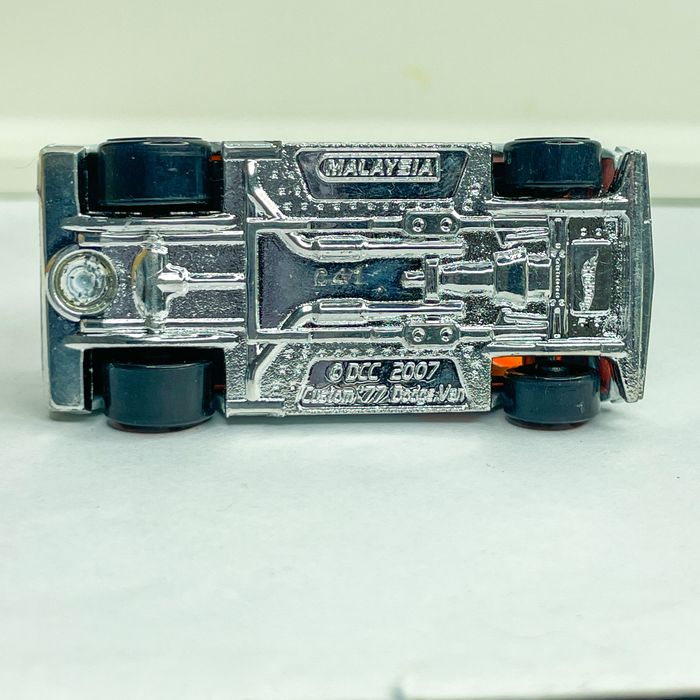 HotWheels ‘77 Dodge Van Custom Lote de 2 com rara Color Shifter