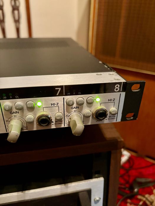 Mackie Onyx 800R pré-amplificador de microfone de 8 canais