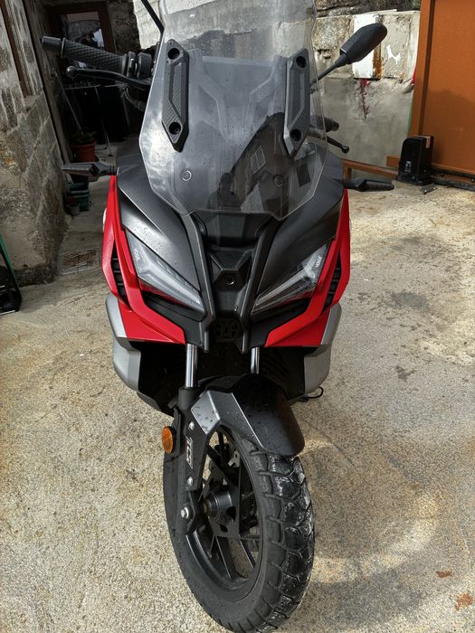 Voge SR1 125 ADV 2025 6km