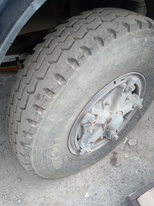 грузовой автомобиль