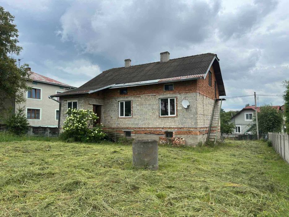 Продаж добротного будинку, лише 3км. до м. Дрогобич!
