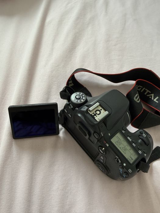 Canon EOS 70D + Objetiva 24mm f/2.8 STM | Kit Compacto
