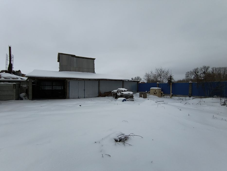 Виробнича база, зерносклад