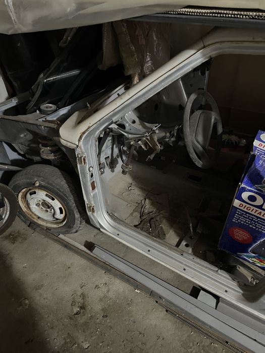 Продам кузов ВАЗ -21115