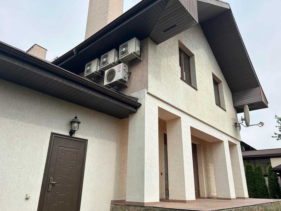 Продам ВЕЛИКОЛЕПНЫЙ Дом на Павловом Поле,23 августа(код 5427)