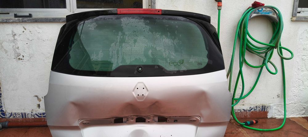 Mala bagageira Renault grand snenic com vidro