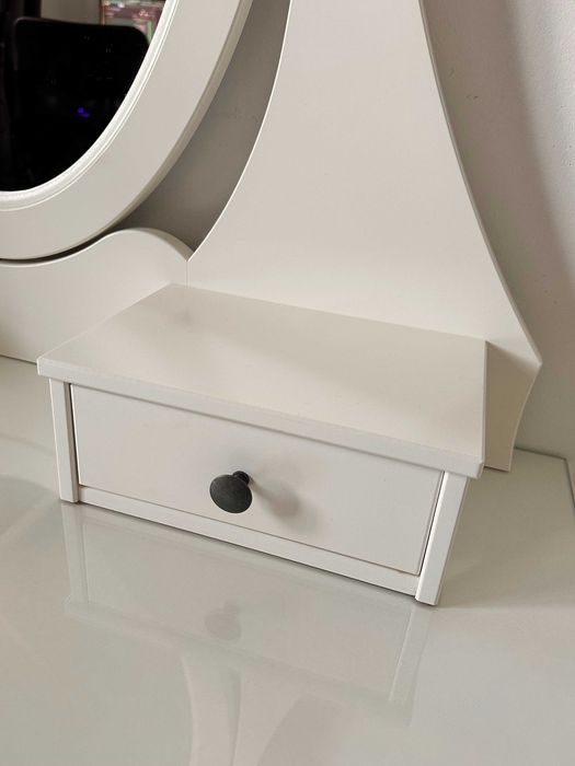 Toaletka Hemmnes IKEA