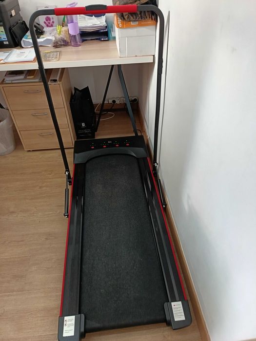 HOMCOM Passadeira Elétrica Dobrável