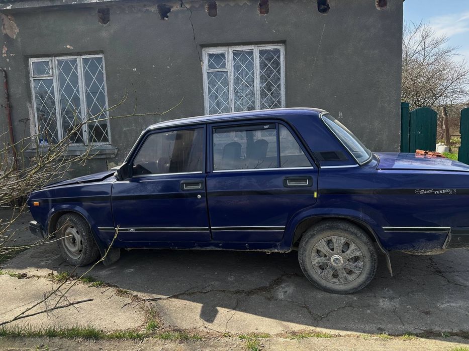 Ваз 2107 1992 ) 5-ти ступка 1.6