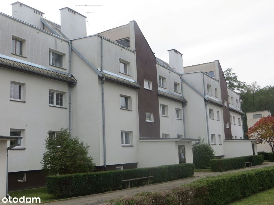 Dwupokojowe mieszkanie z balkonem w dobrej lokalizacji