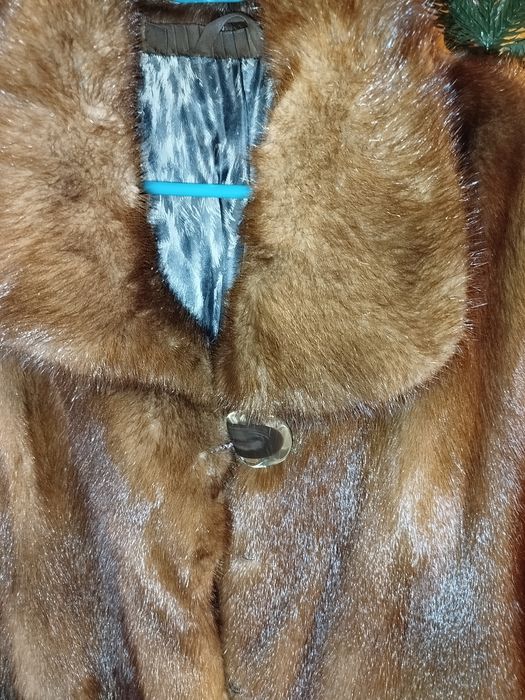 Продам шубу норку