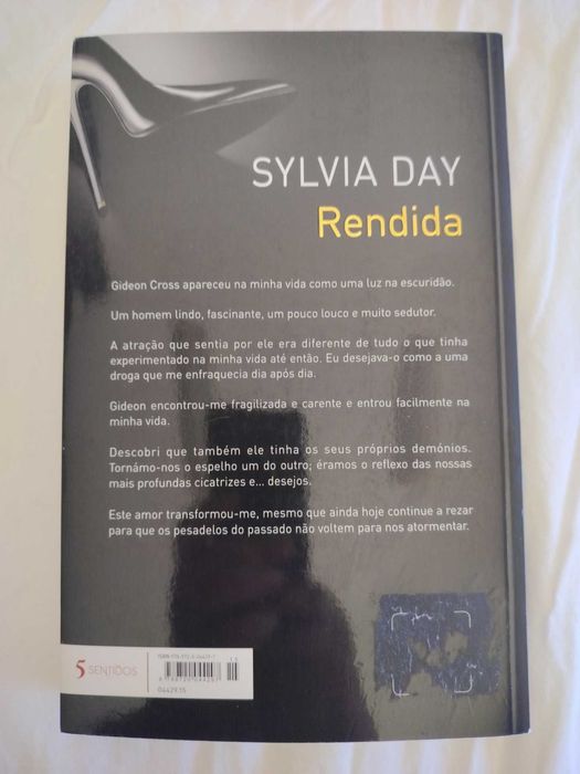 Livro Rendida - Sylvia Day