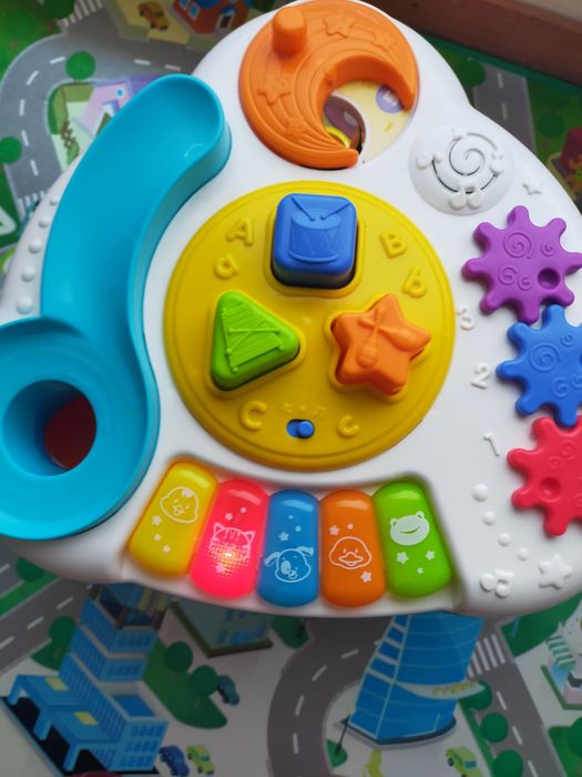 Mesa de atividades bebé