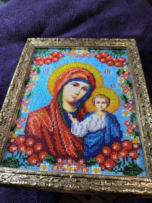 Ікони вишиті бісером