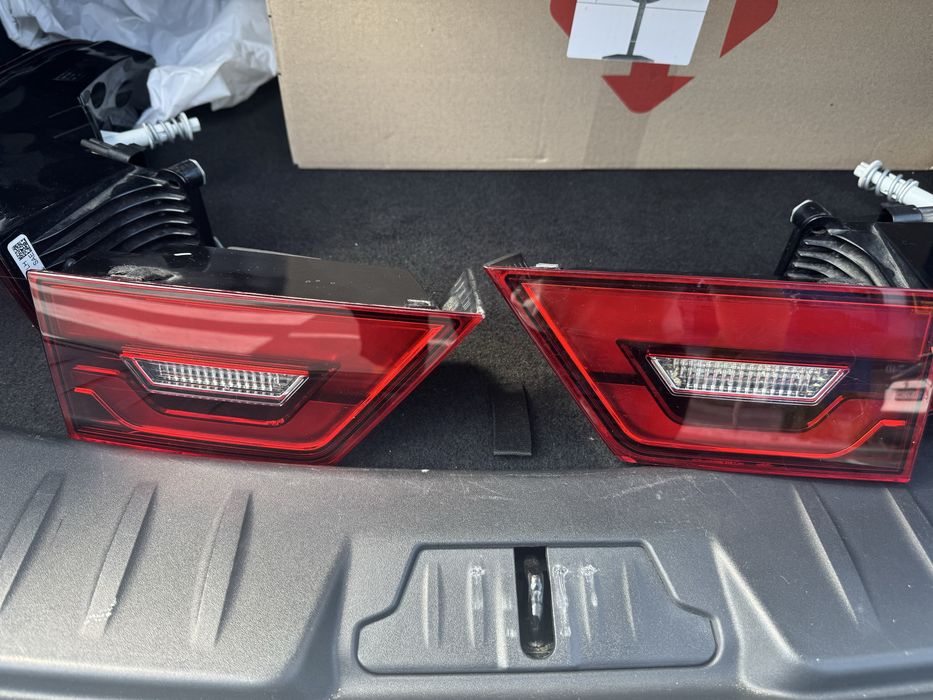 Задні фари jaguar e pace