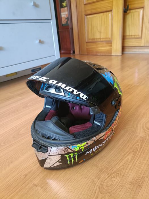 Capacete SHARK com 2 viseiras