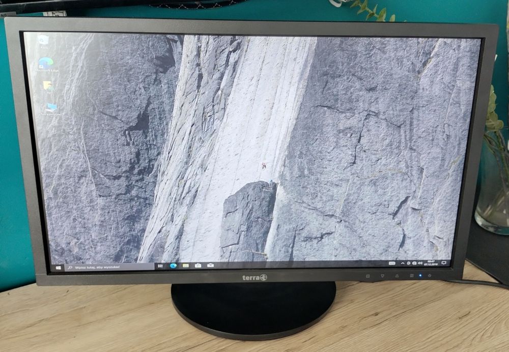 Monitor Terra 24 cale HDMI VGA