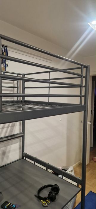 Łóżko piętrowe IKEA z biurkiem i materacem