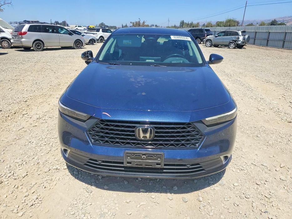Honda Accord Touring Hybrid 2022 року з США