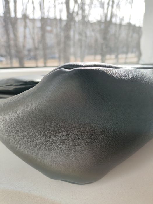 Гарненька жіноча сумка