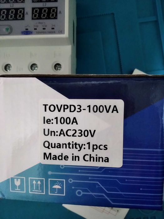 Реле напруги та струму Tomzn 63A, на 3 фази, WIFI