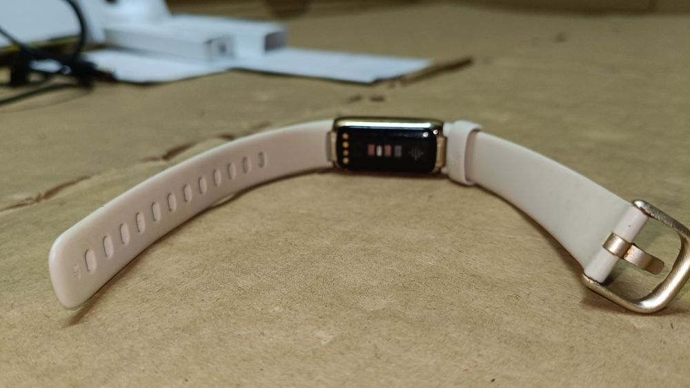 Fitbit luxe smartbanda fitness