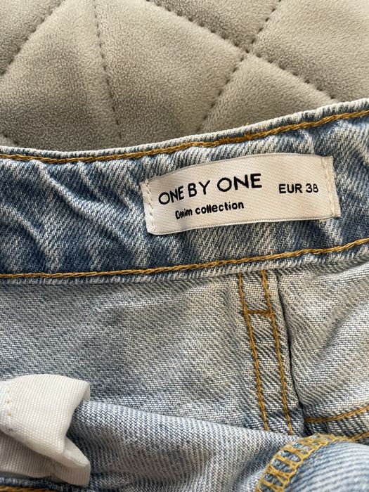 Джинсова спідниця бренду one by one