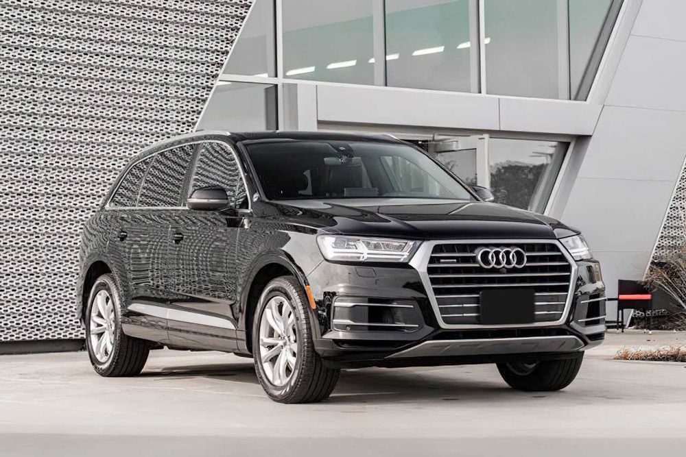 Audi Q7      2019