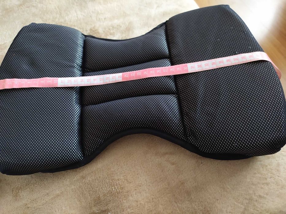 Zagłówek, poduszka firmy custo