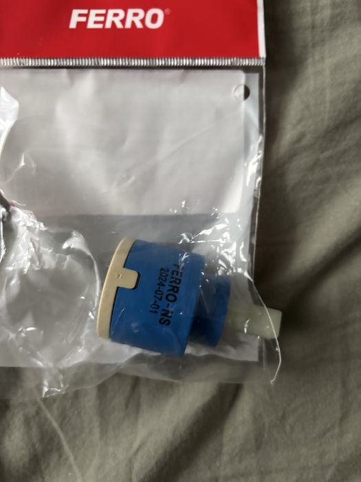 Bateria kuchenna – uszkodzona wylewka + gratis nowa głowica ceramiczna