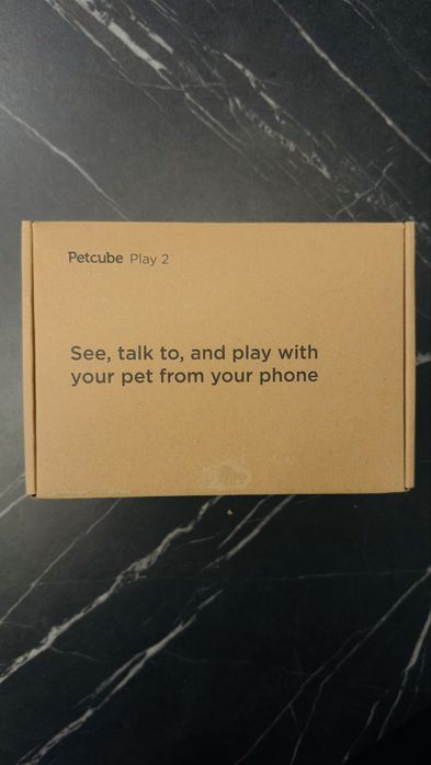 Petcube Play 2 — розумна камера з лазерною іграшкою (абсолютно нова)