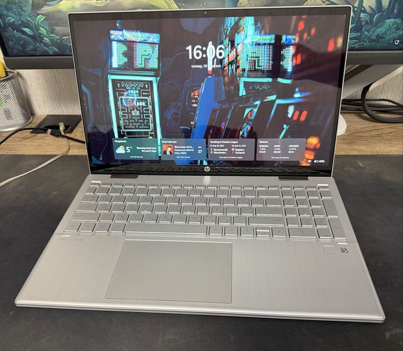 HP Pavilion x360 15.6" i5-1135G7 16GB 512GB