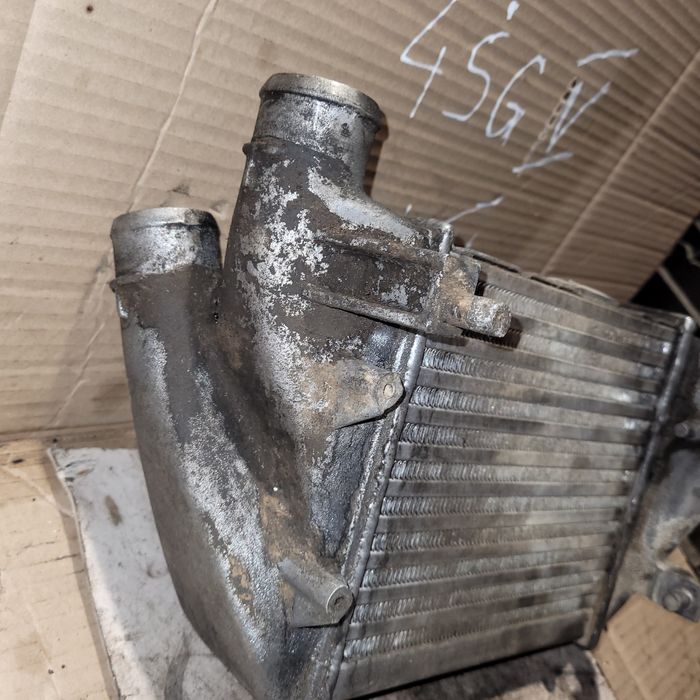 Intercooler prawy chłodnica powietrza audi a4 b6 2.5TDI diesel 2002r