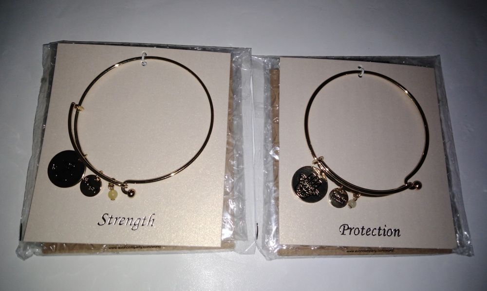 Especial Dia da Mulher - Pulseiras novas Avon