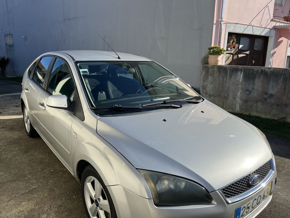 Ford focus  tdci 1.6 impecavel
