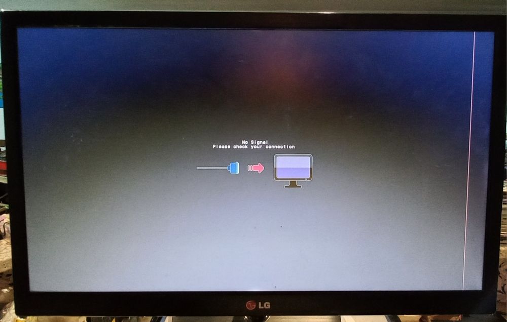 Monitor/lcd para computador com pequena falha vertical à direita