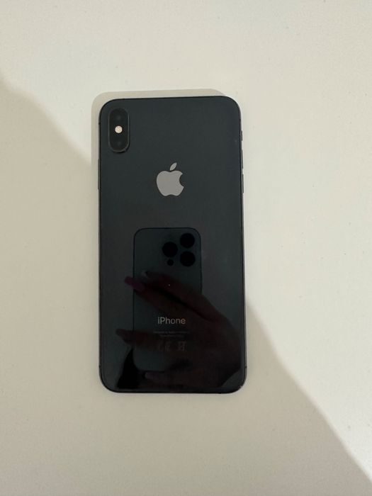 iPhone XS Max czarny 64gb