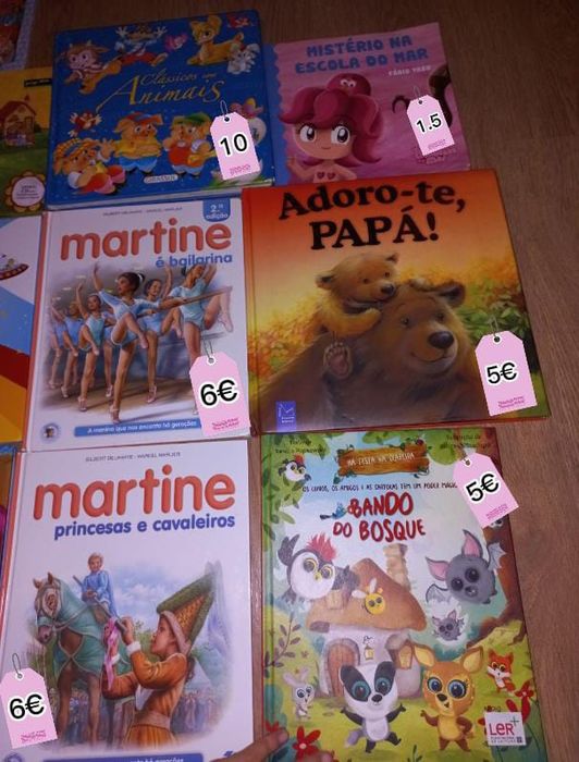 Varios livros infantis