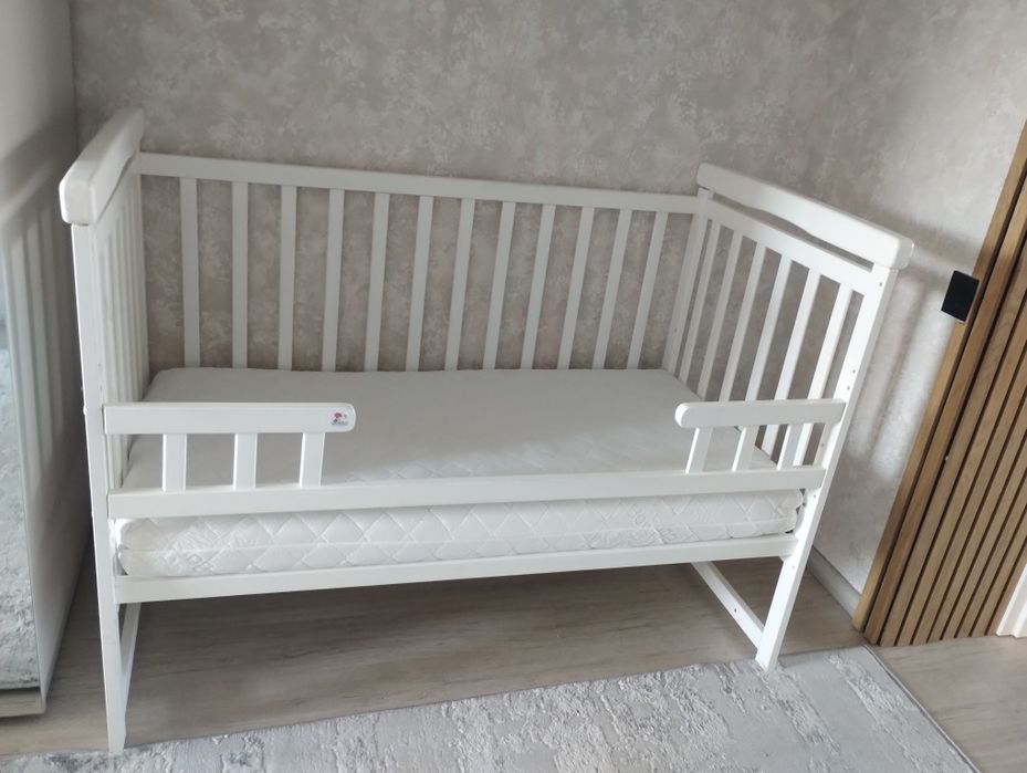 продам  дитячі меблі