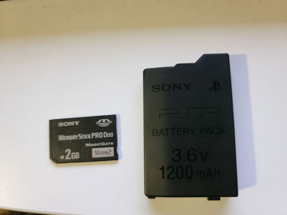 PSP 3000 Pearl White