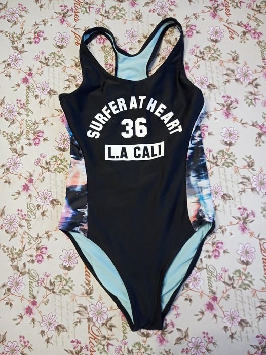 Strój kąpielowy dziewczęcy