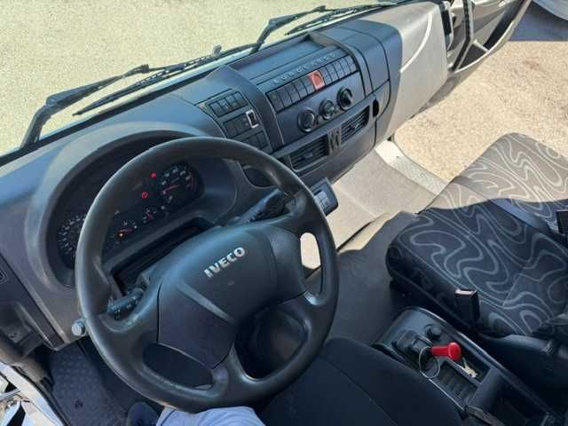 Camião Iveco 190EL32 2014/12 em chassis