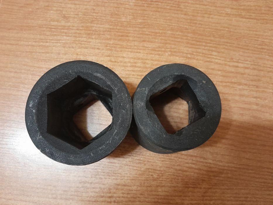 Продам торцову головку на 41 та 46